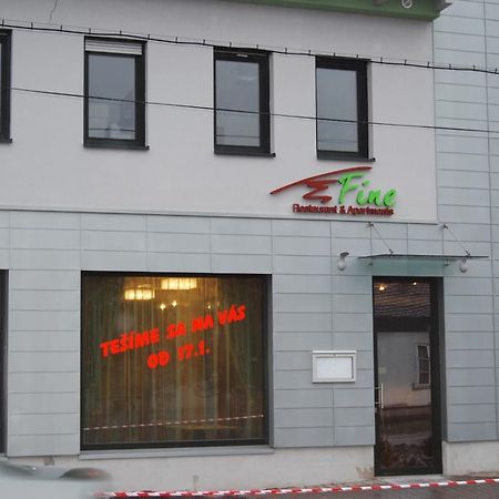 Fine Restaurant & Apartments Malacka Kültér fotó