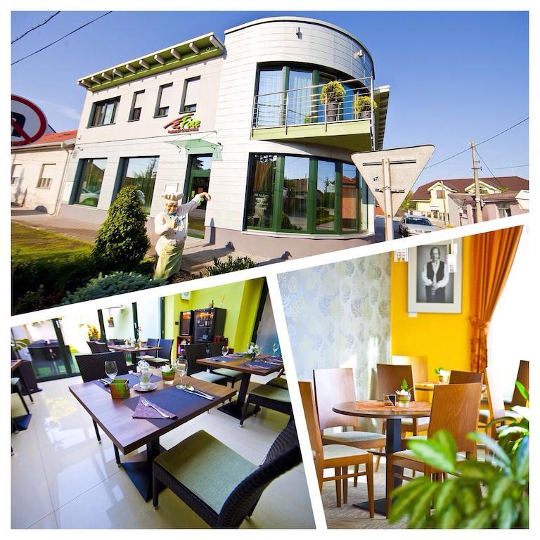 Fine Restaurant & Apartments Malacka Kültér fotó